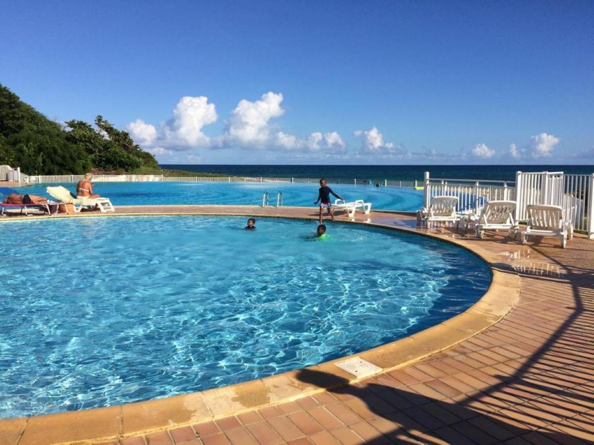 Studio Mojito vue mer av cuve eau et accès plage et piscine ANSE DES ROCHERS Saint-Francois  Extérieur photo